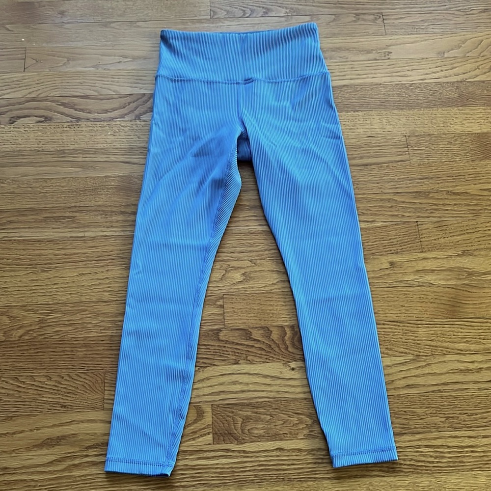 Athleta Elation rib tight 23” inseam S EUC